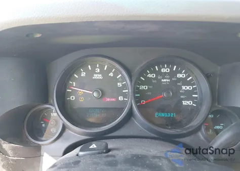 2008 Chevrolet Silverado 1500 Ls z USA, uszkodzony, nr VIN 2GCEK13C681143594